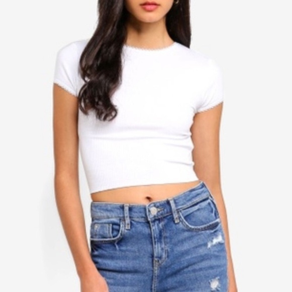 White frilled Top